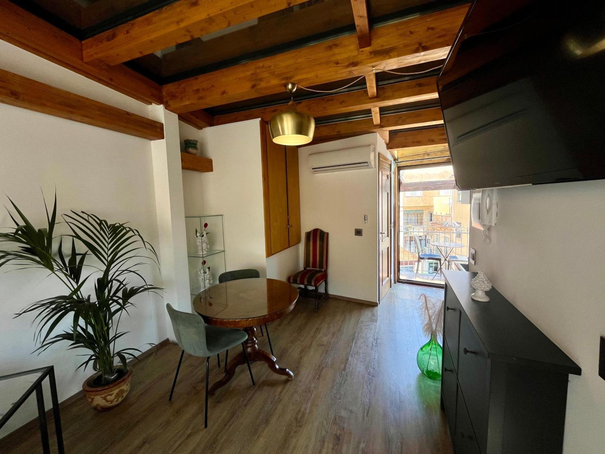 Sole Apartment Taormina Zewnętrze zdjęcie